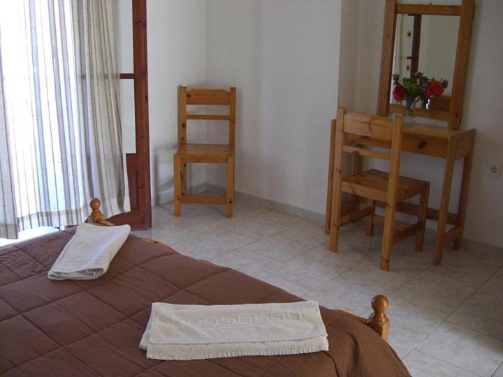 Anatoli Apartments Агиос Стефанос Экстерьер фото